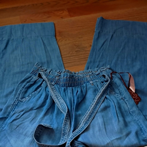 Knox Rose wide leg jeans size smal NWTl - Picture 2 of 6